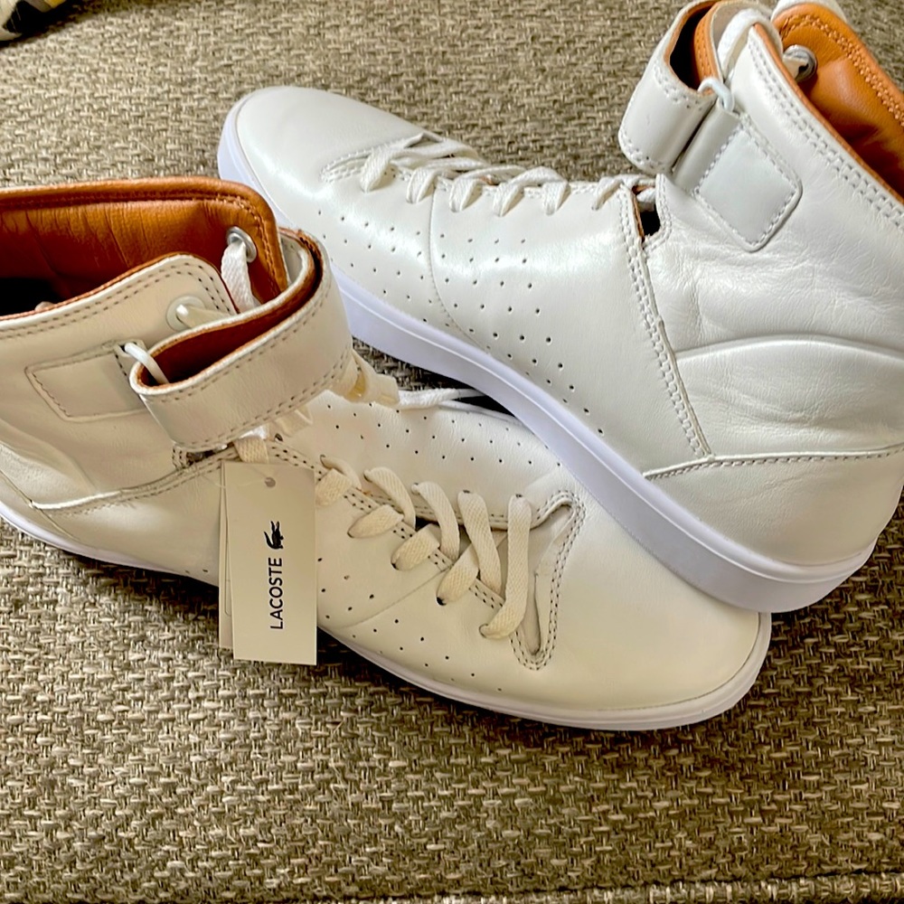 Lacoste hight top tennis shoe. NWT